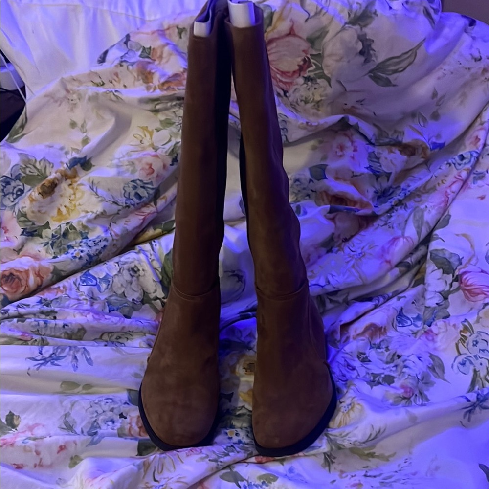 Elegant Brown Women's Boots
